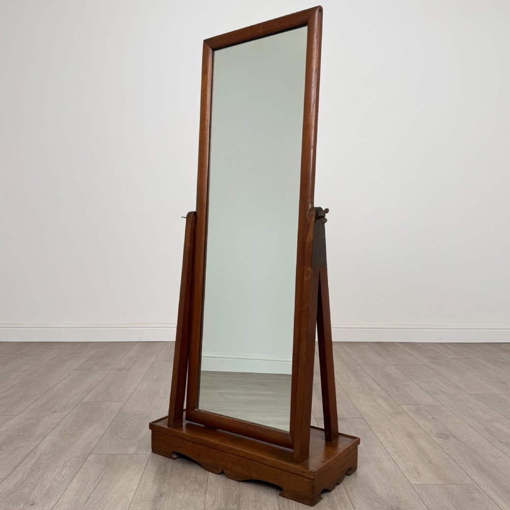 Antique 20th Century Good Quality Cheval Mirror In Oak 
