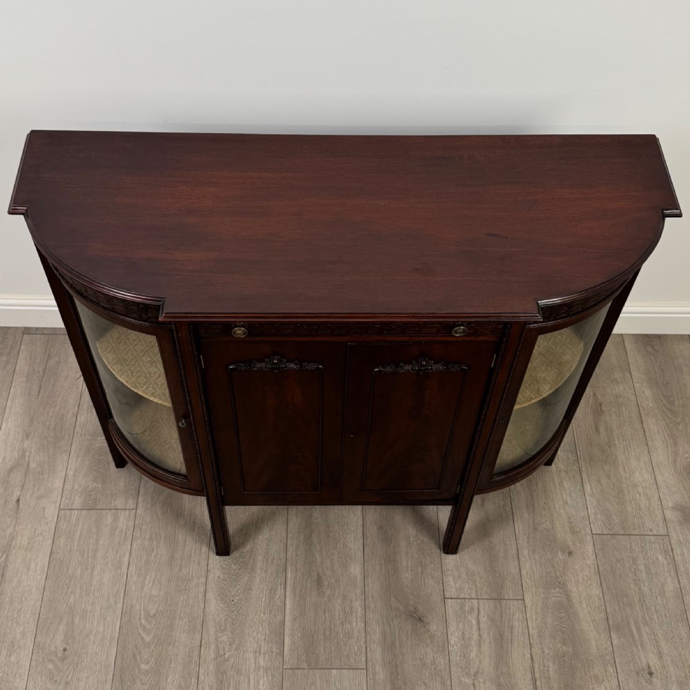 Antique 20th Century Bow Front Cabinet In Mahogany  View XI