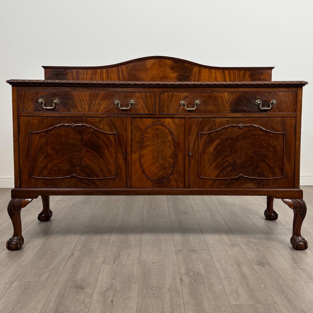 Antique 20th Century Good Quality Sideboard In Mahogany 