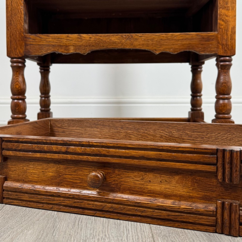 Antique 20th Century Good Quality Small Oak Cabinet  View XII