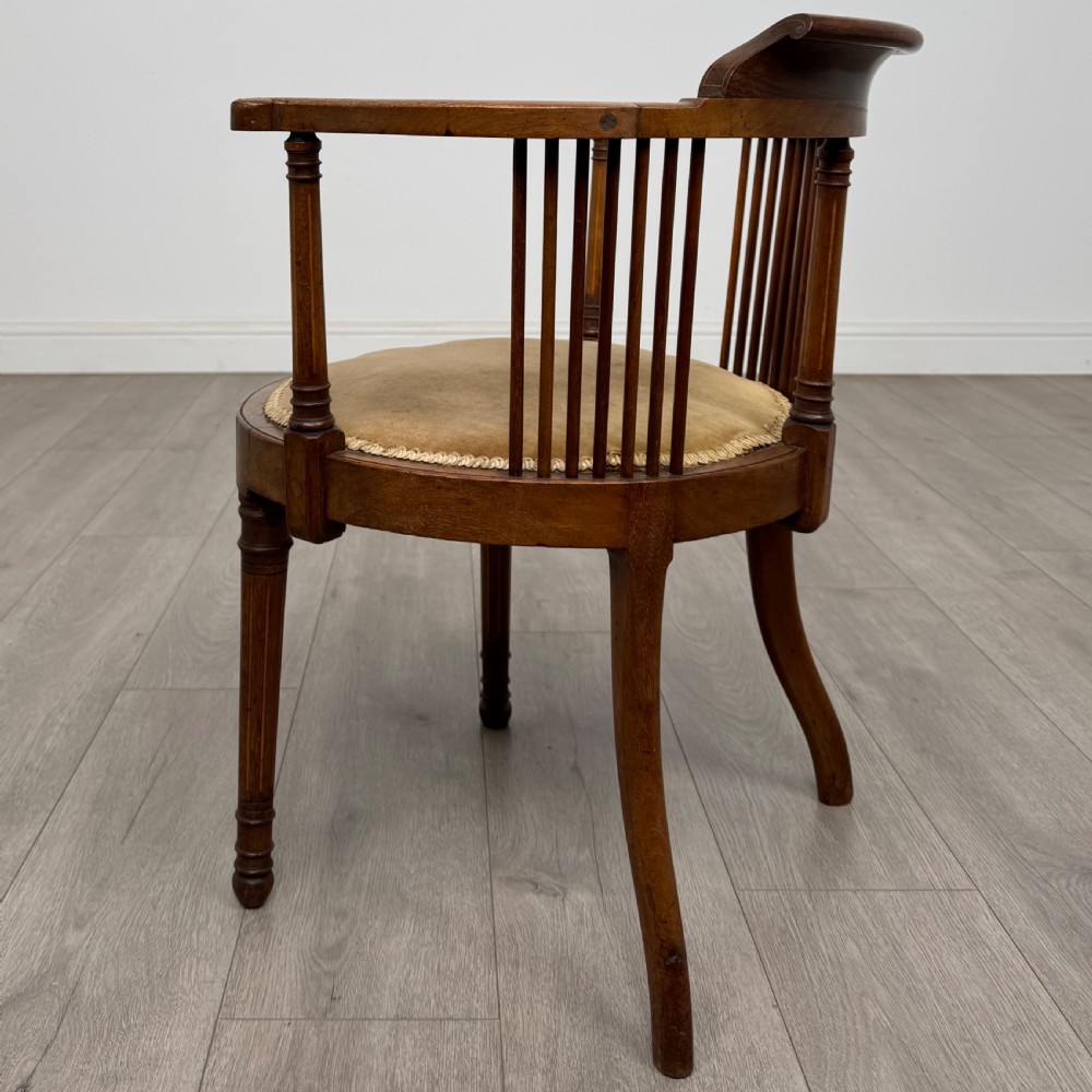Antique 20th Century Fine Quality Inlaid Tub Chair In Mahogany  View III