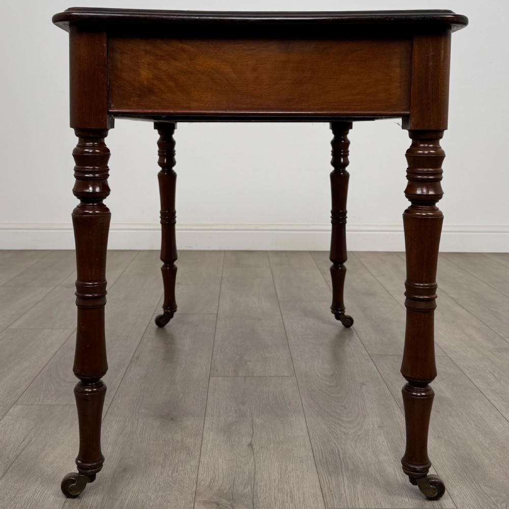  Antique 19th Century Fine Quality Writing Table In Mahogany  View III