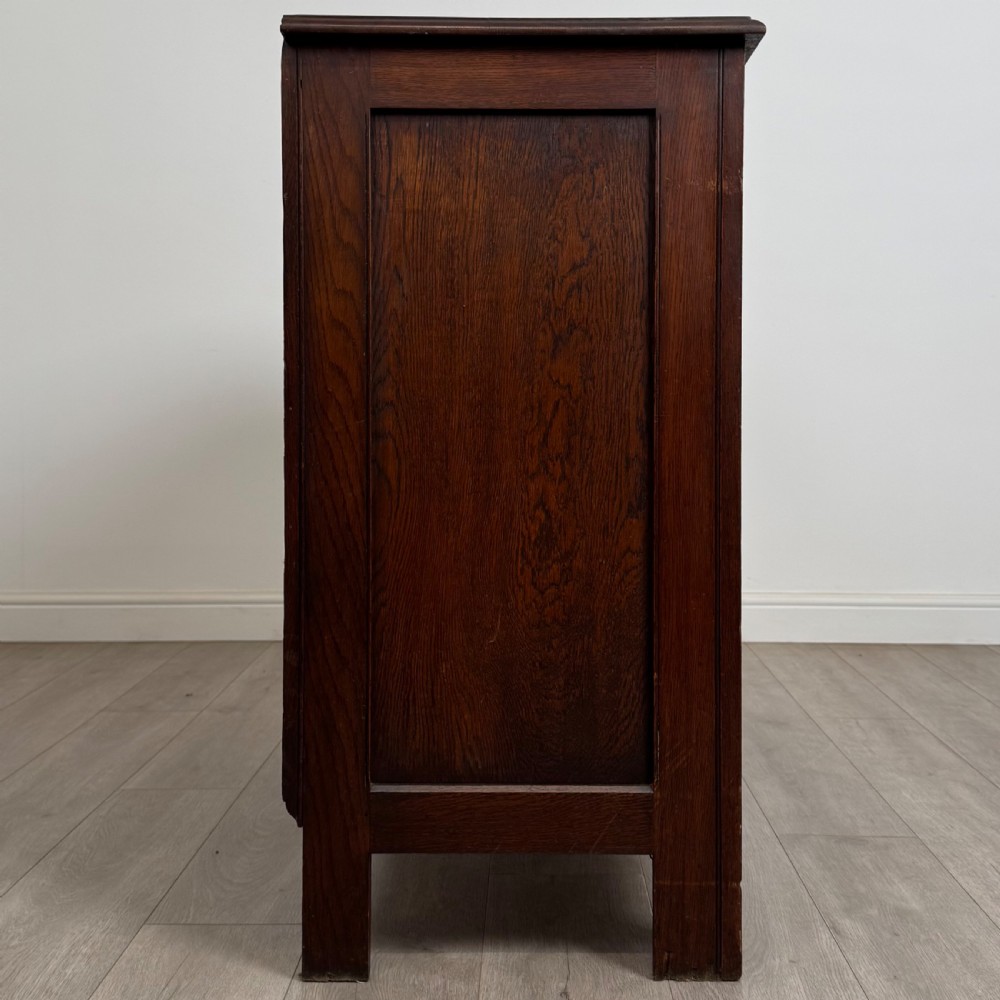 Antique 20th Century Good Quality Cupboard In Oak  View VIII