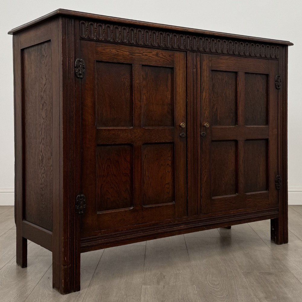 Antique 20th Century Good Quality Cupboard In Oak  View IX