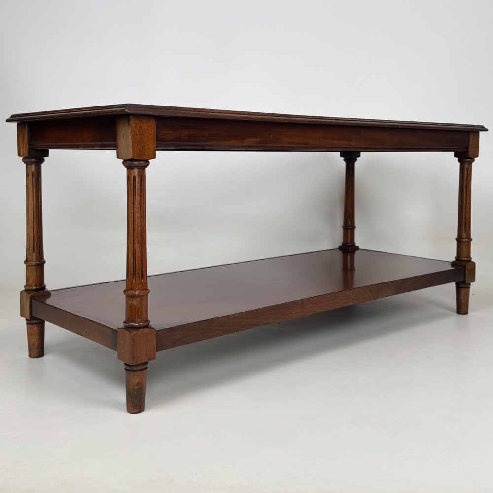  Antique 20th Century Good Quality Coffee Table In Mahogany  View VII