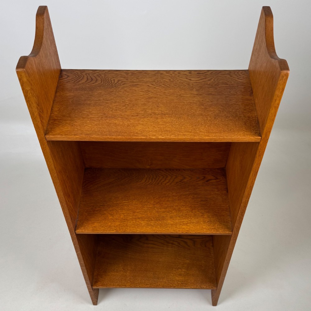 Antique 20th Century Good Quality Small Golden Oak Bookcase  View VII