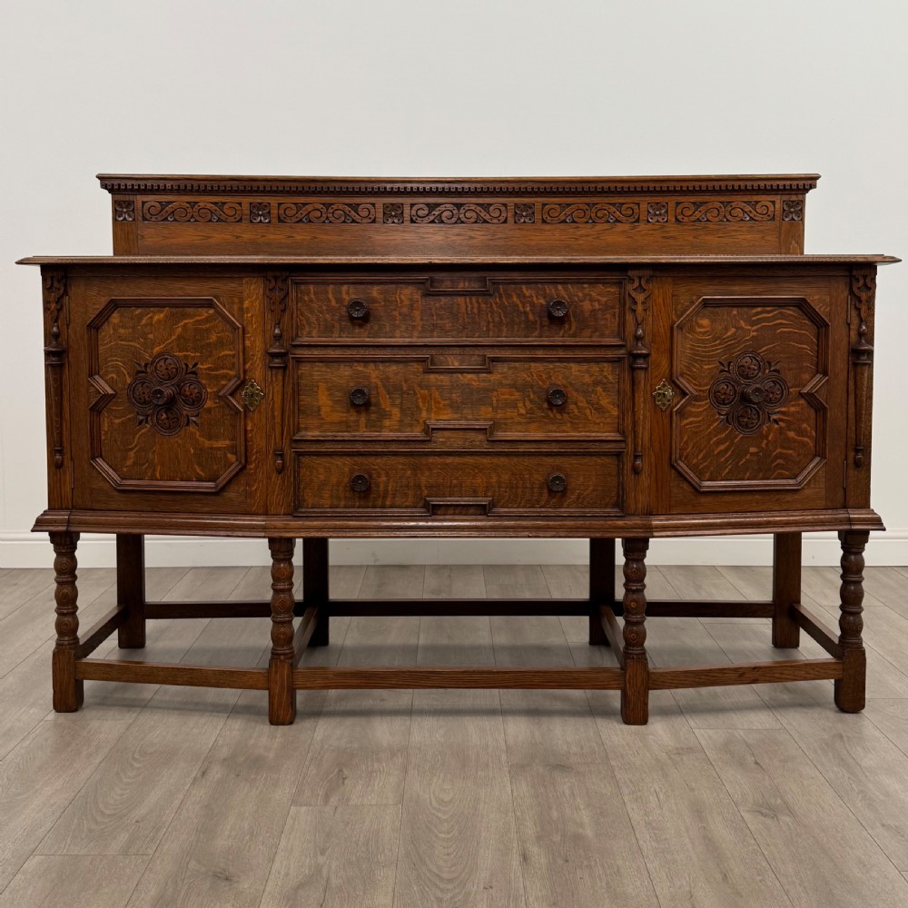 Antique 20th Century Fine Quality Jacobean Style Oak Sideboard 