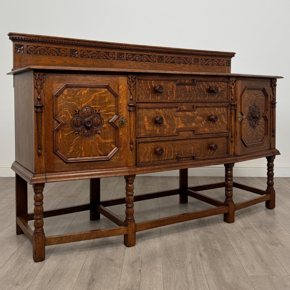 Antique 20th Century Fine Quality Jacobean Style Oak Sideboard  View X