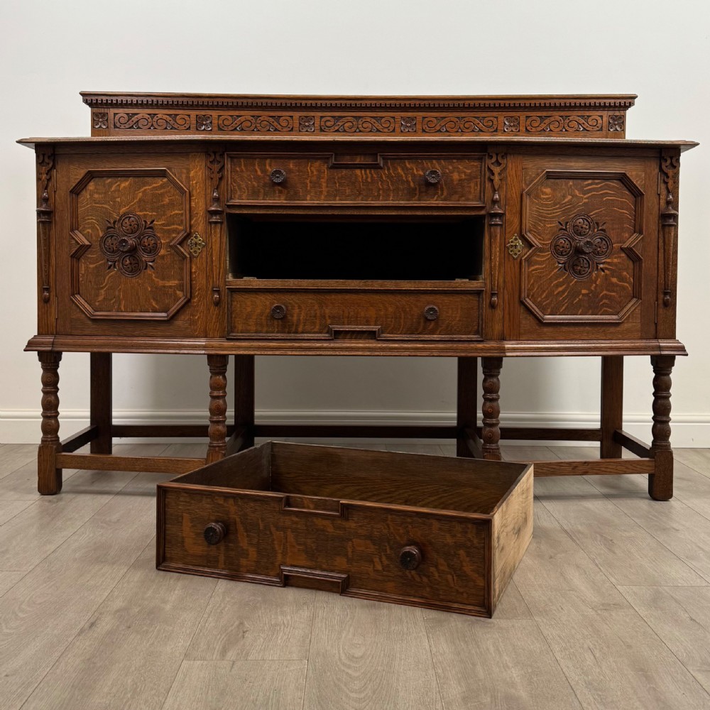 Antique 20th Century Fine Quality Jacobean Style Oak Sideboard  View XI
