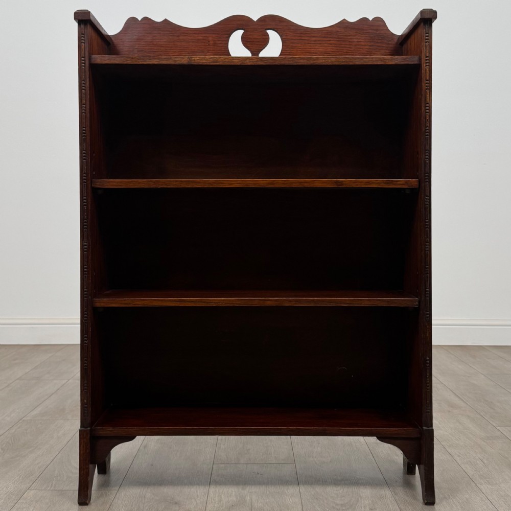Antique 20th Century Good Quality Small Open Bookcase In Oak View II