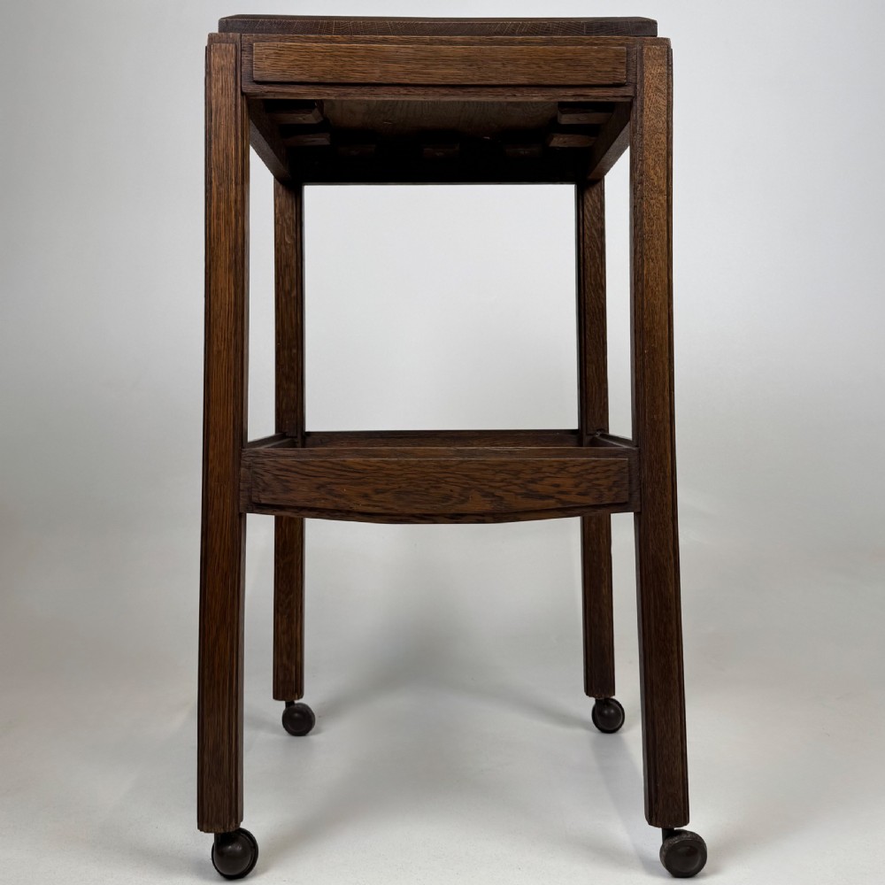  Antique 20th Century Good Quality Side Table In Oak  View III