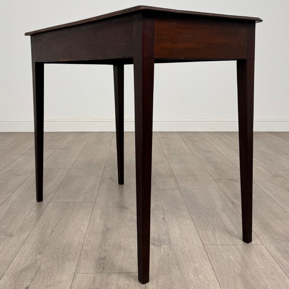 Antique 18th Century Good Quality Writing Table In Mahogany  View VI