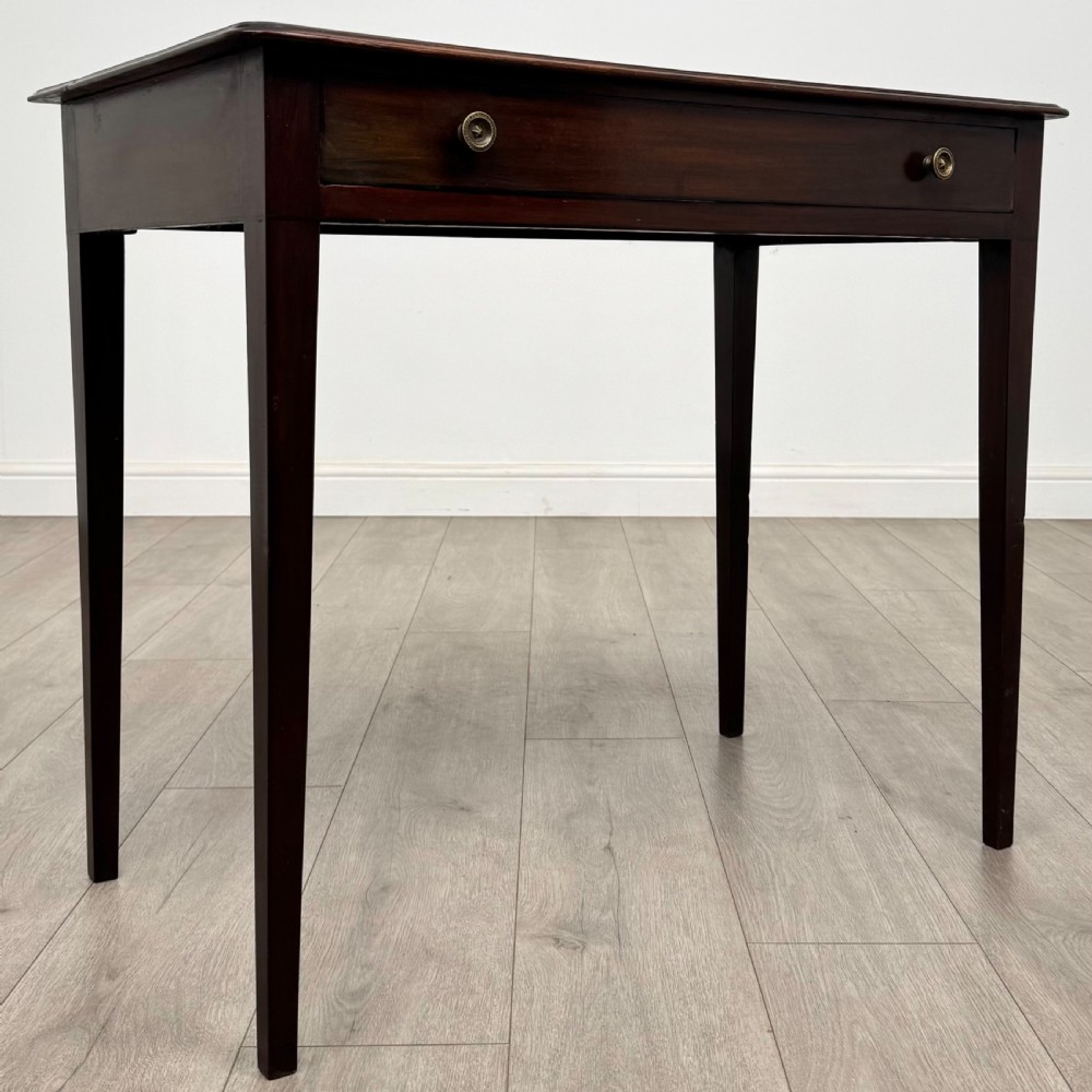 Antique 18th Century Good Quality Writing Table In Mahogany  View VIII