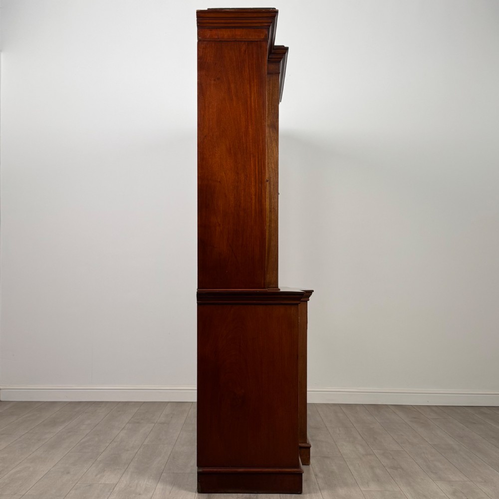 Antique 19th Century Fine Quality Bookcase In Mahogany  View IX