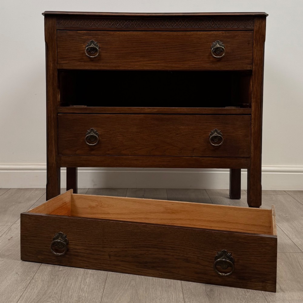 Antique 20th Century Good Quality Chest Of Drawers In Oak  View XI