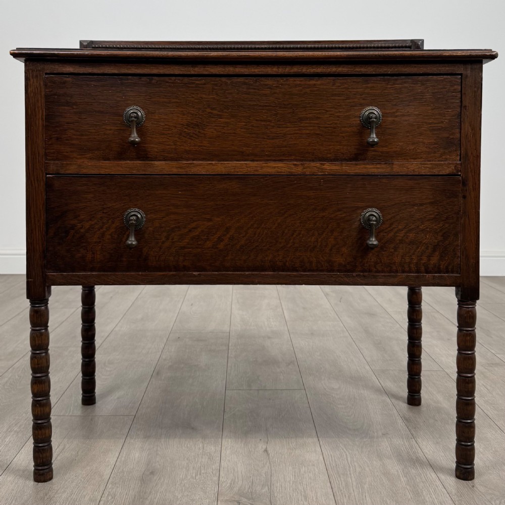 Antique 20th Century Bobbin Turned Chest Of Drawers In Oak 