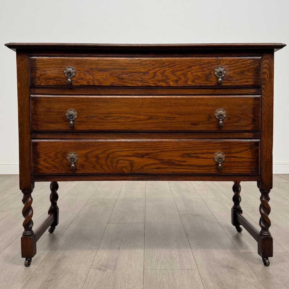 Antique 20th Century Barley Twist Chest Of Drawers In Oak