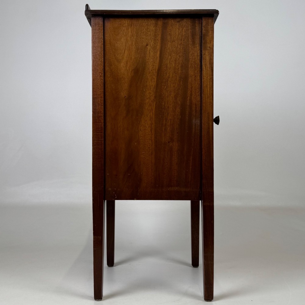 Antique 20th Century Good Quality Small Mahogany Cabinet View VIII