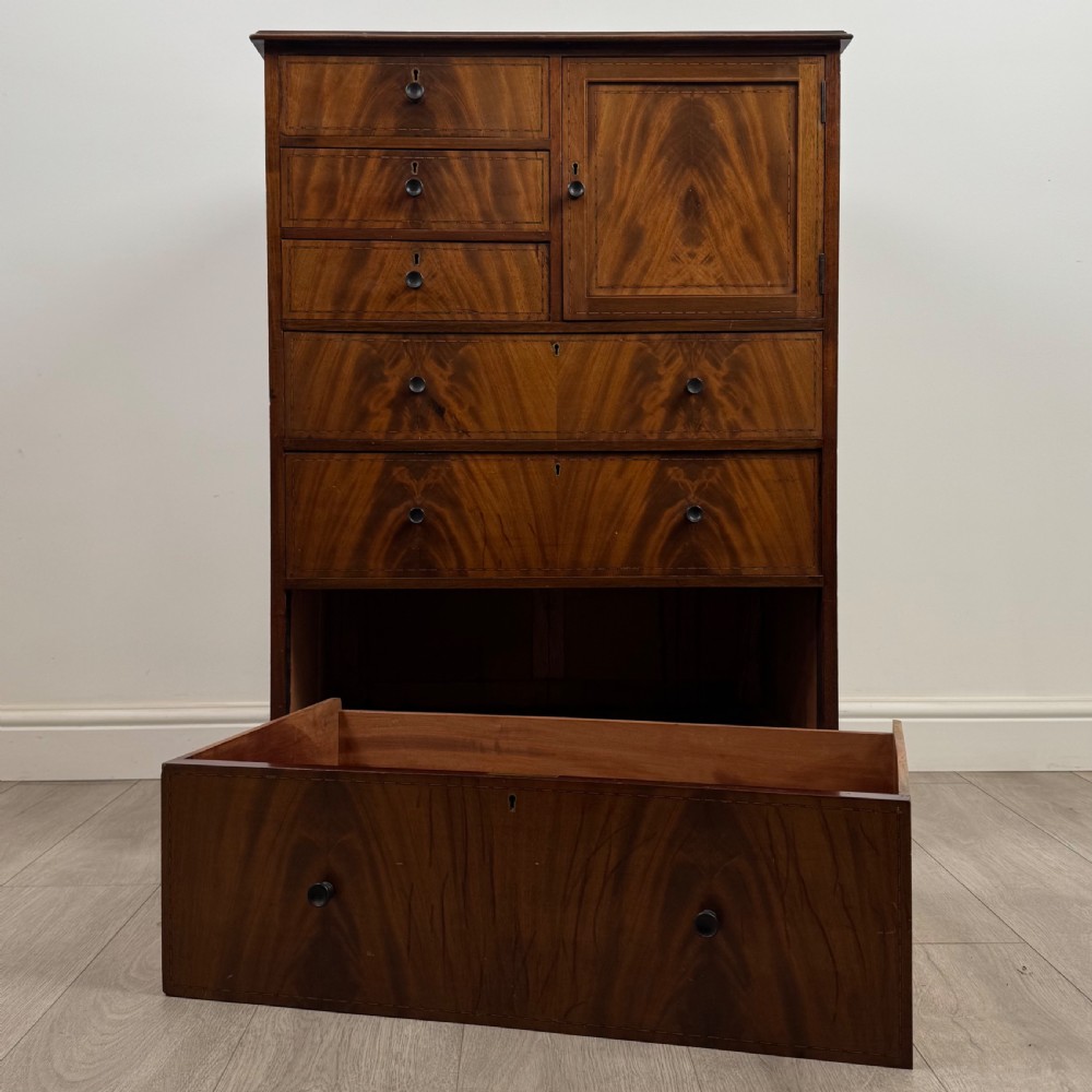 Antique 20th Century Chest Of Drawers In Mahogany  View XI