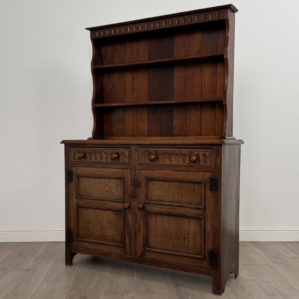Antique 20th Century Good Quality Dresser In Oak  View III