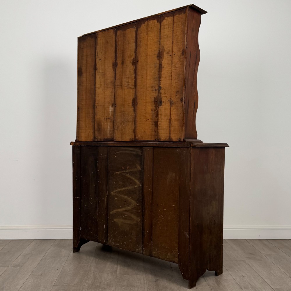 Antique 20th Century Good Quality Dresser In Oak  View VII