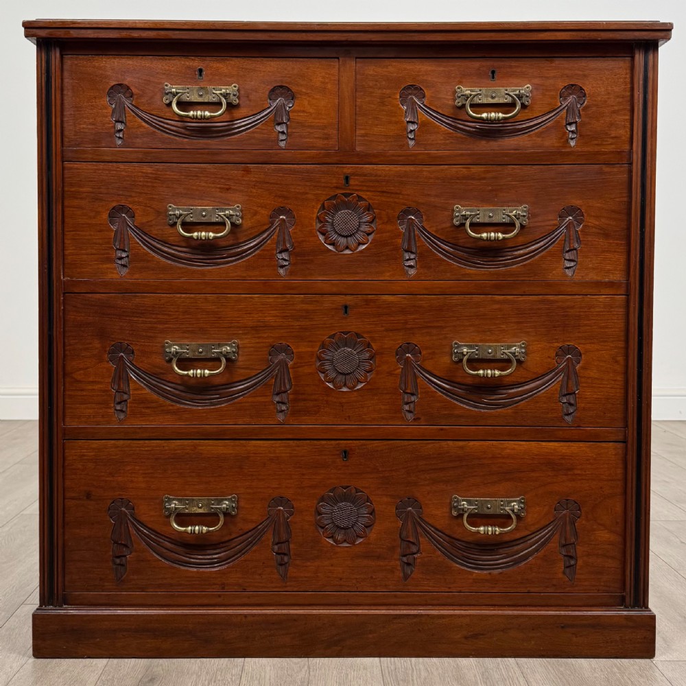 Antique 20th Century Fine Quality Chest Of Drawers In Walnut 