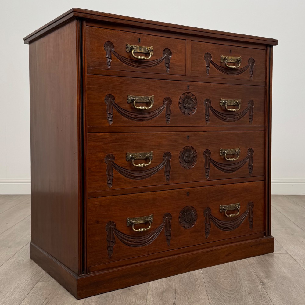 Antique 20th Century Fine Quality Chest Of Drawers In Walnut  View VIII