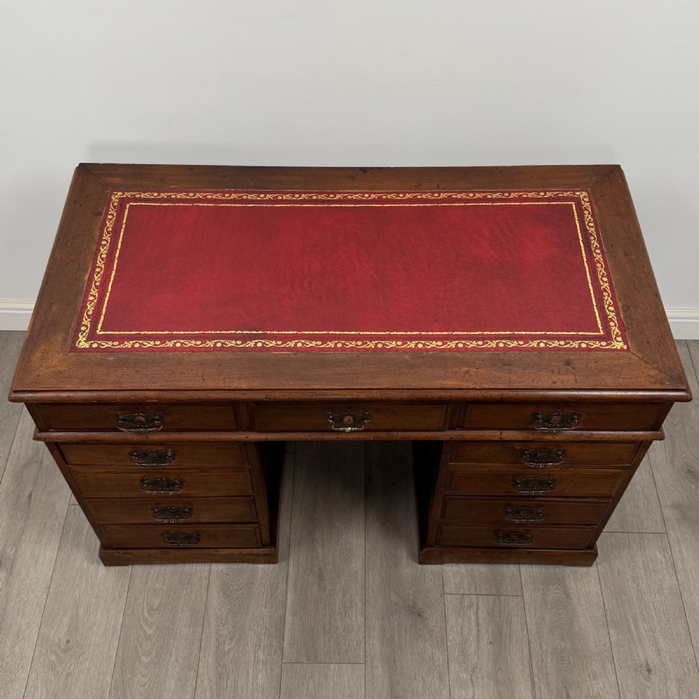  Antique 20th Century Pedestal Desk In Walnut
 View IX