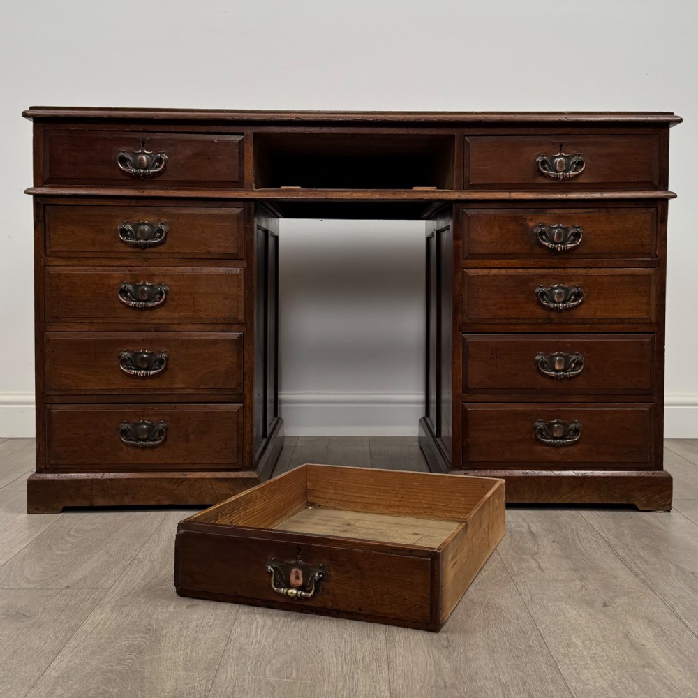  Antique 20th Century Pedestal Desk In Walnut
 View X