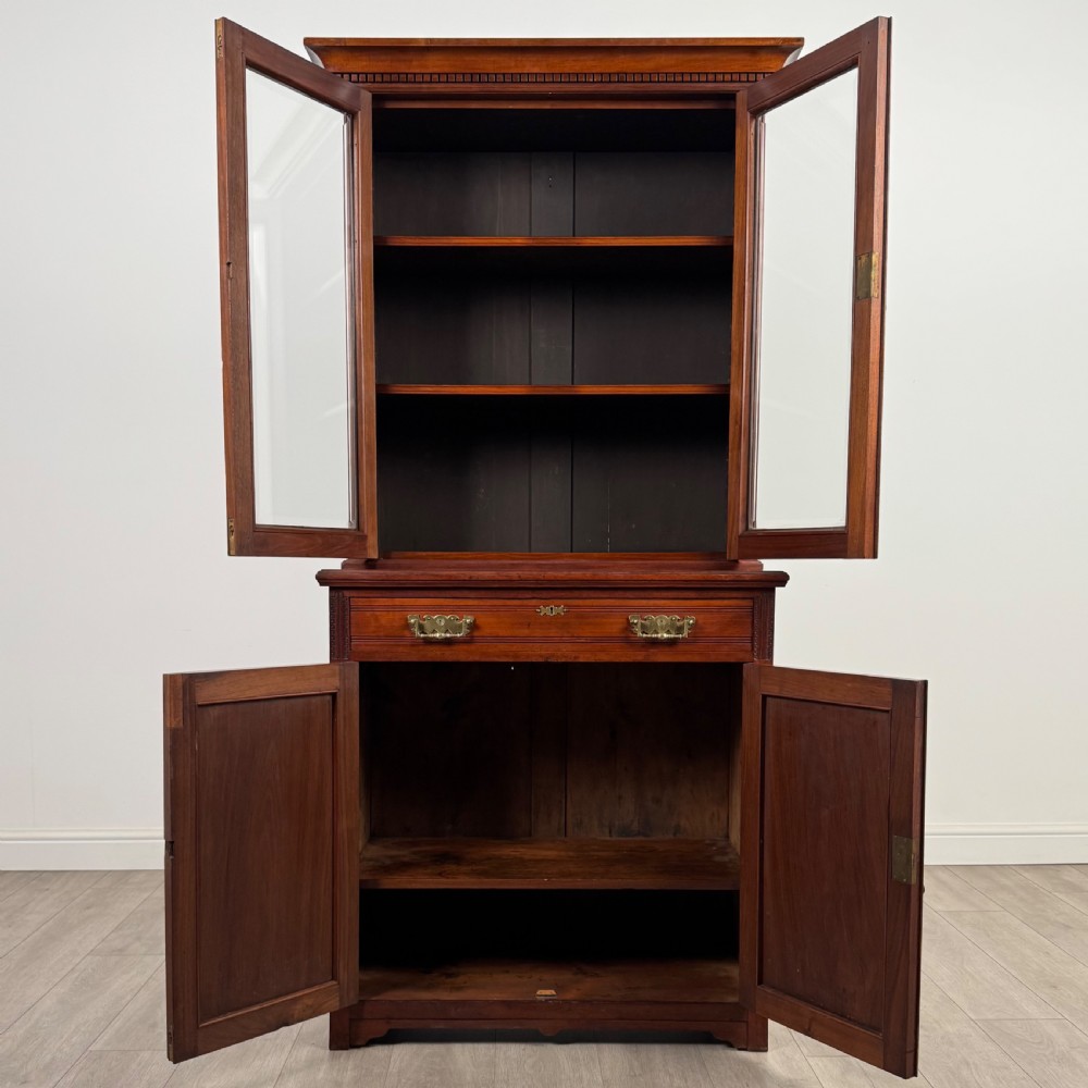 Antique 20th Century Good Quality Bookcase In Walnut View III