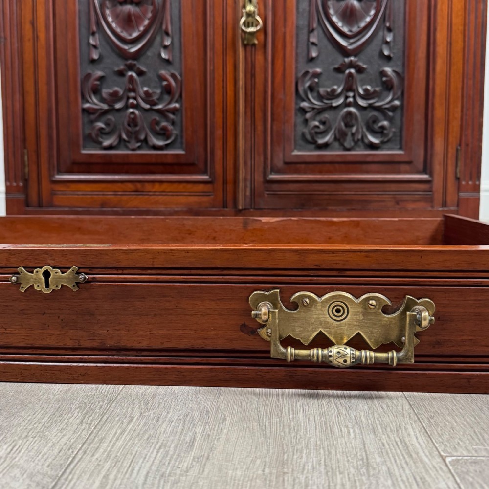 Antique 20th Century Good Quality Bookcase In Walnut View XIII