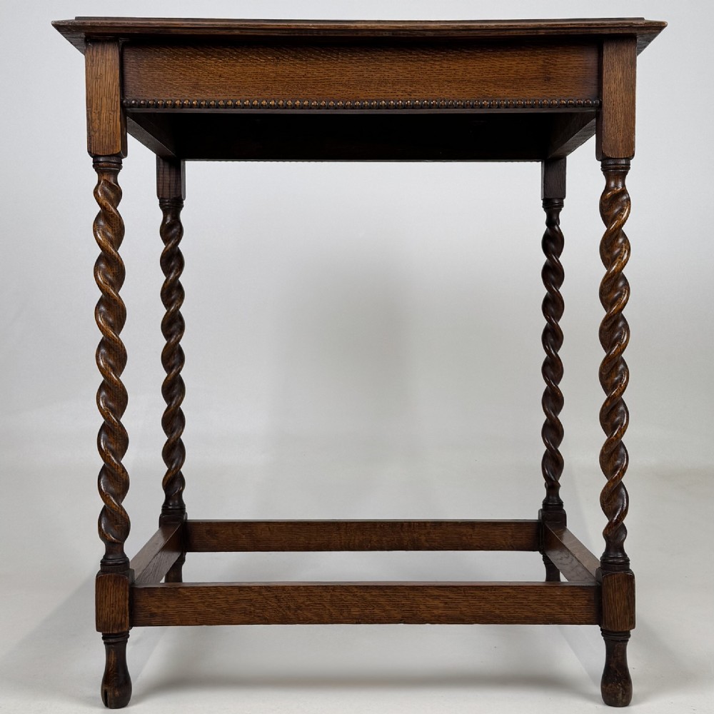 Antique 20th Century Barley Twist Side Table In Golden Oak View V