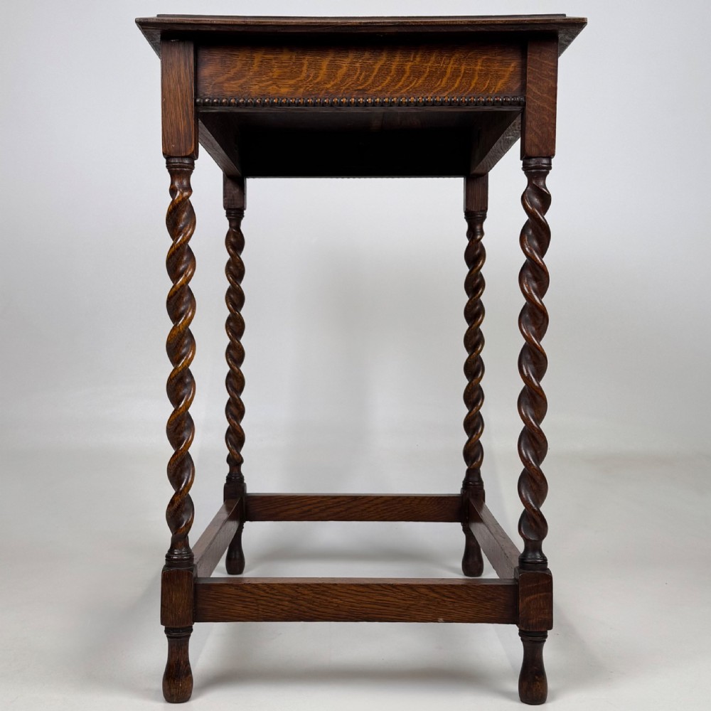 Antique 20th Century Barley Twist Side Table In Golden Oak View VII