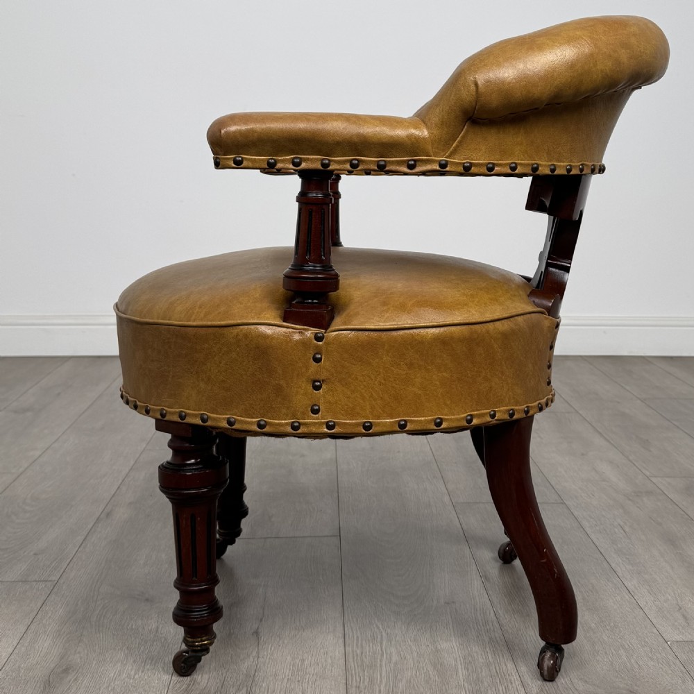 Antique 19th Century Fine Quality Captains Chair In Mahogany  View II