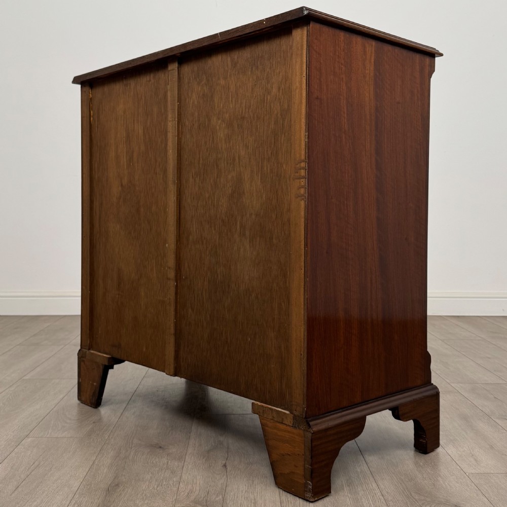  Antique 20th Century Chest Of Drawers In Burr Walnut  View VI