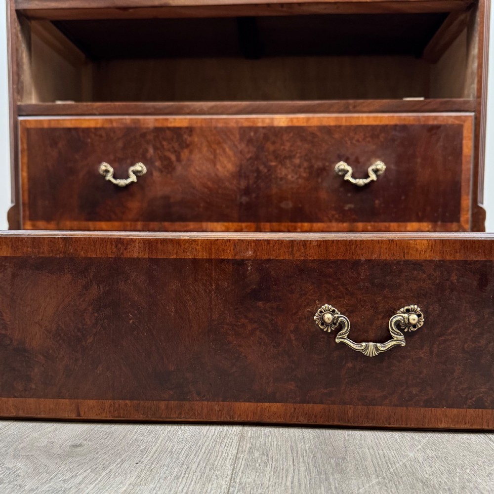  Antique 20th Century Chest Of Drawers In Burr Walnut  View XI