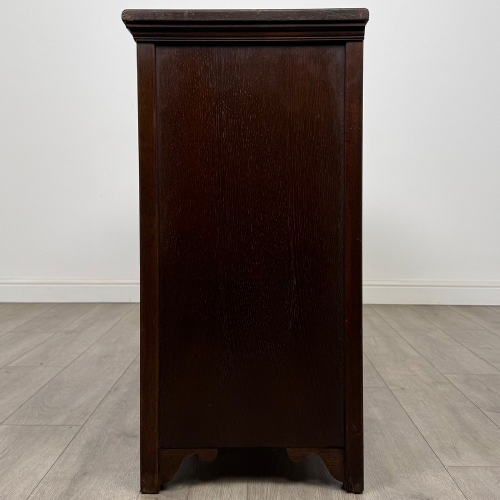  Antique 20th Century Good Quality Sideboard In Oak View IV