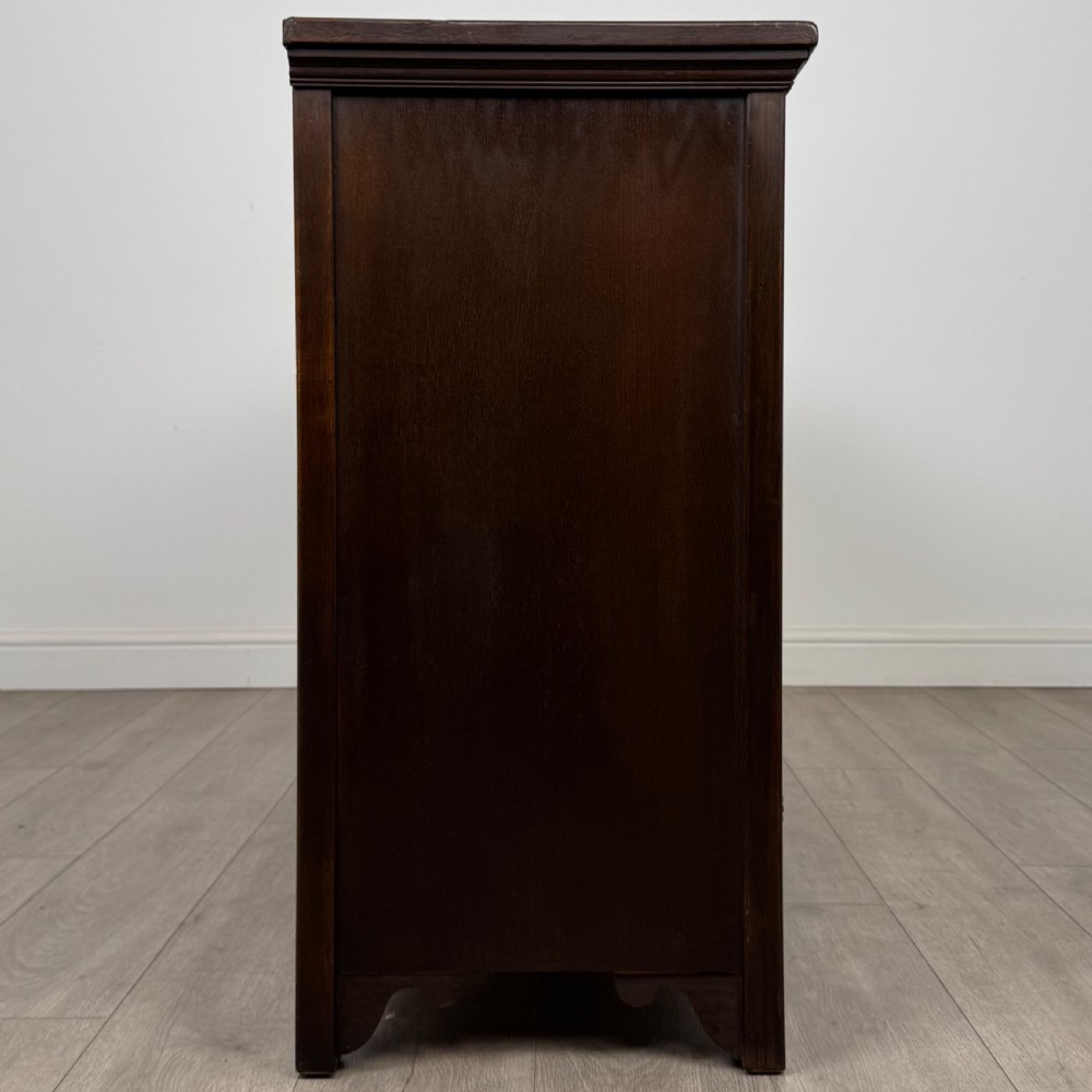  Antique 20th Century Good Quality Sideboard In Oak View VIII