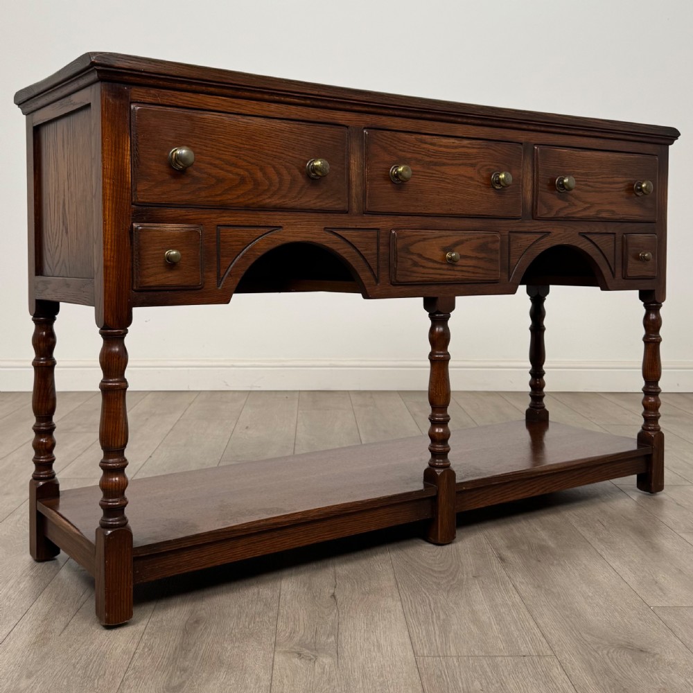 Antique 20th Century Good Quality Dresser Base In Oak  View VIII