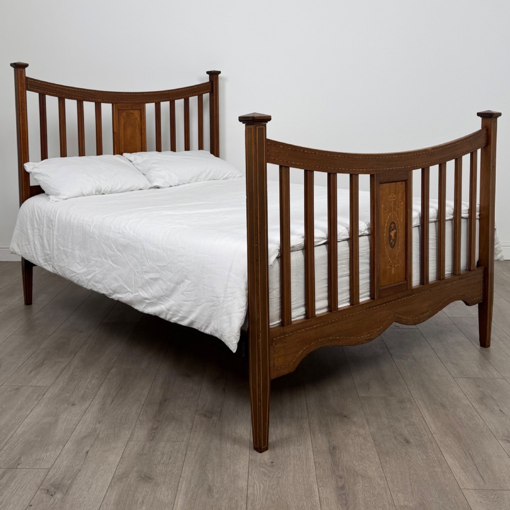 Antique 20th Century Inlaid Edwardian Double Bed In Mahogany 