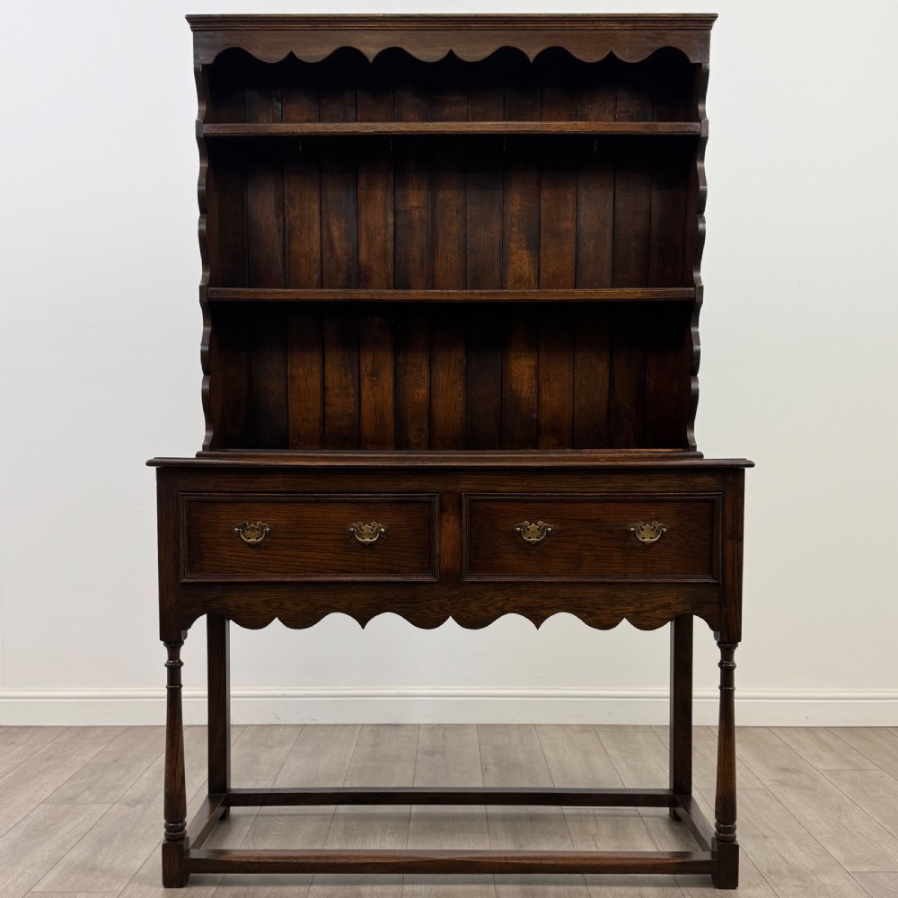 Antique 20th Century Welsh Dresser In Oak 