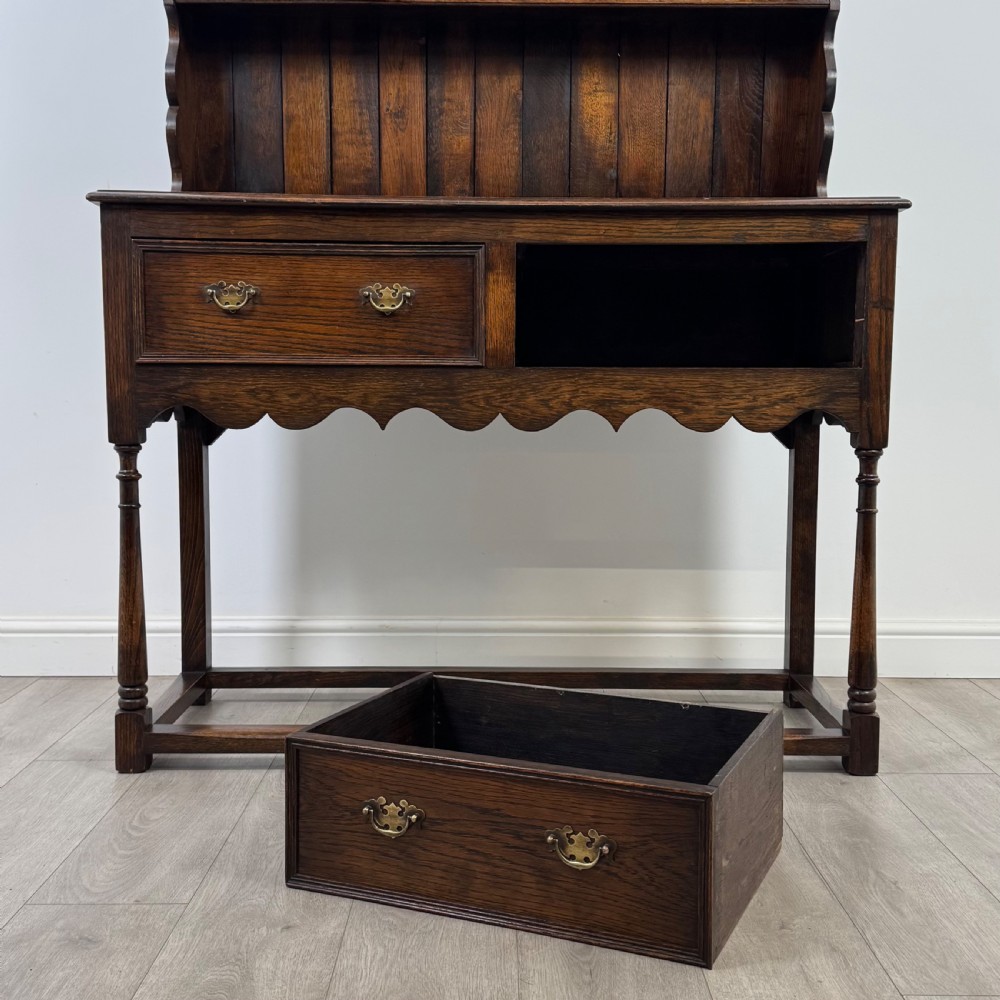 Antique 20th Century Welsh Dresser In Oak  View X