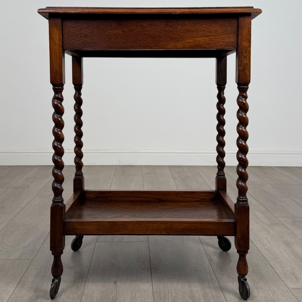  Antique 20th Century Barley Twist Side Table In Oak 