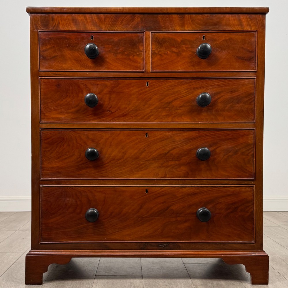  Antique 19th Century Chest Of Drawers In Mahogany 