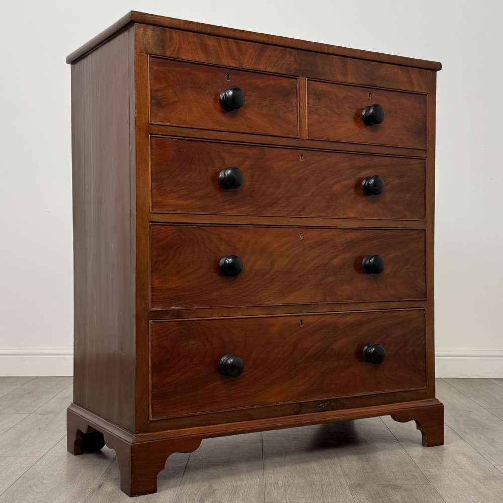  Antique 19th Century Chest Of Drawers In Mahogany  View VIII