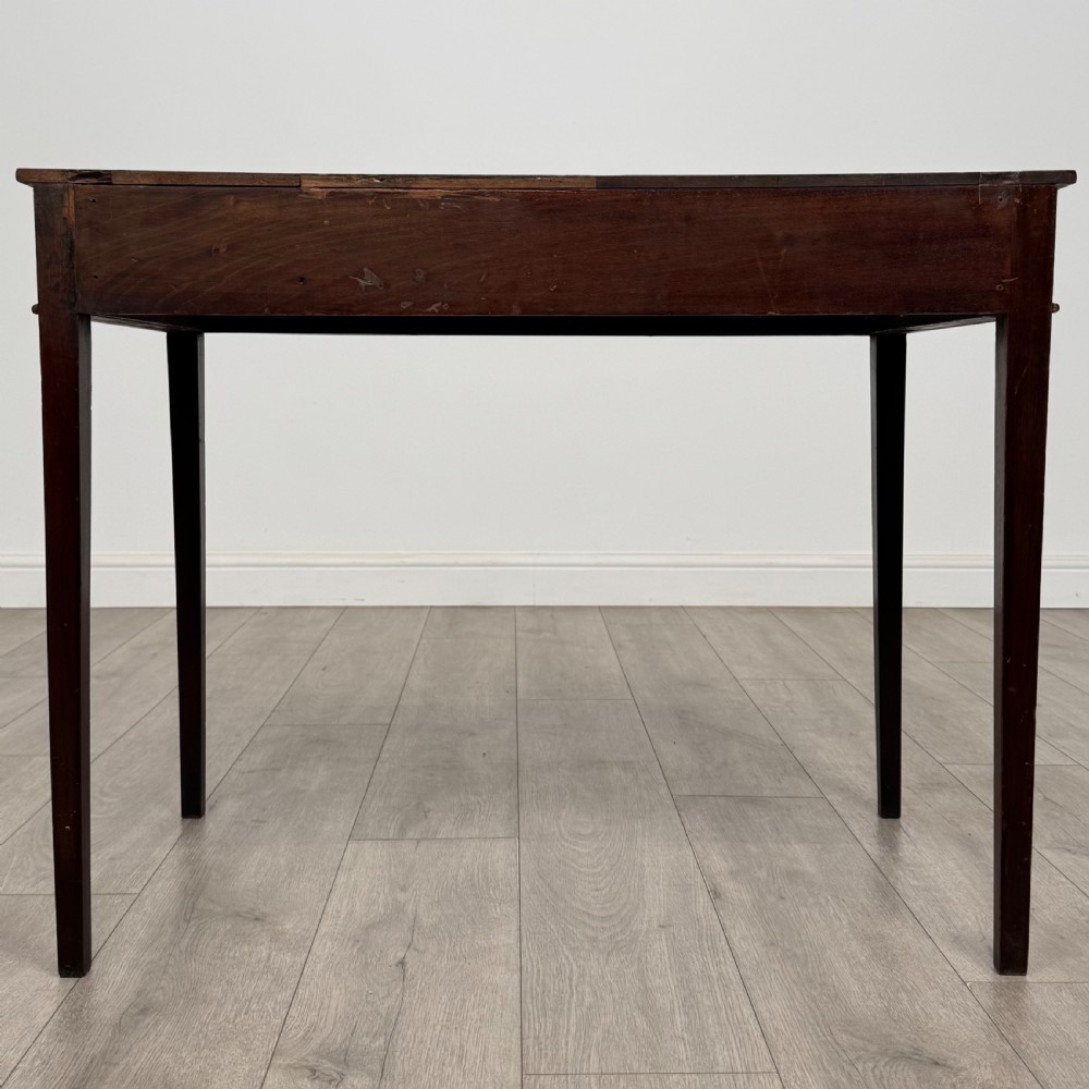 Antique 18th Century Good Quality Writing Table In Mahogany  View VI