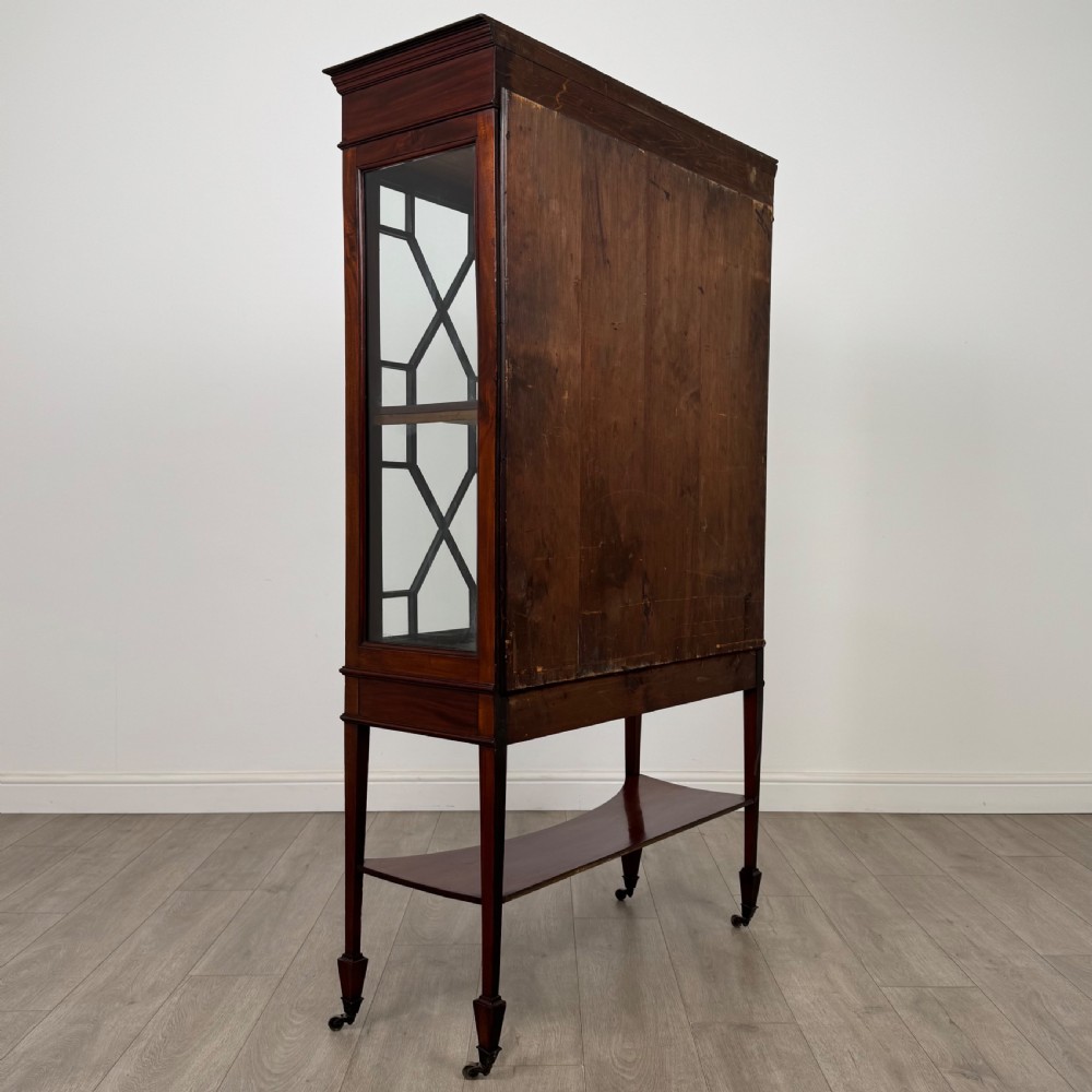 Antique 20th Century Edwardian Display Cabinet In Mahogany  View V