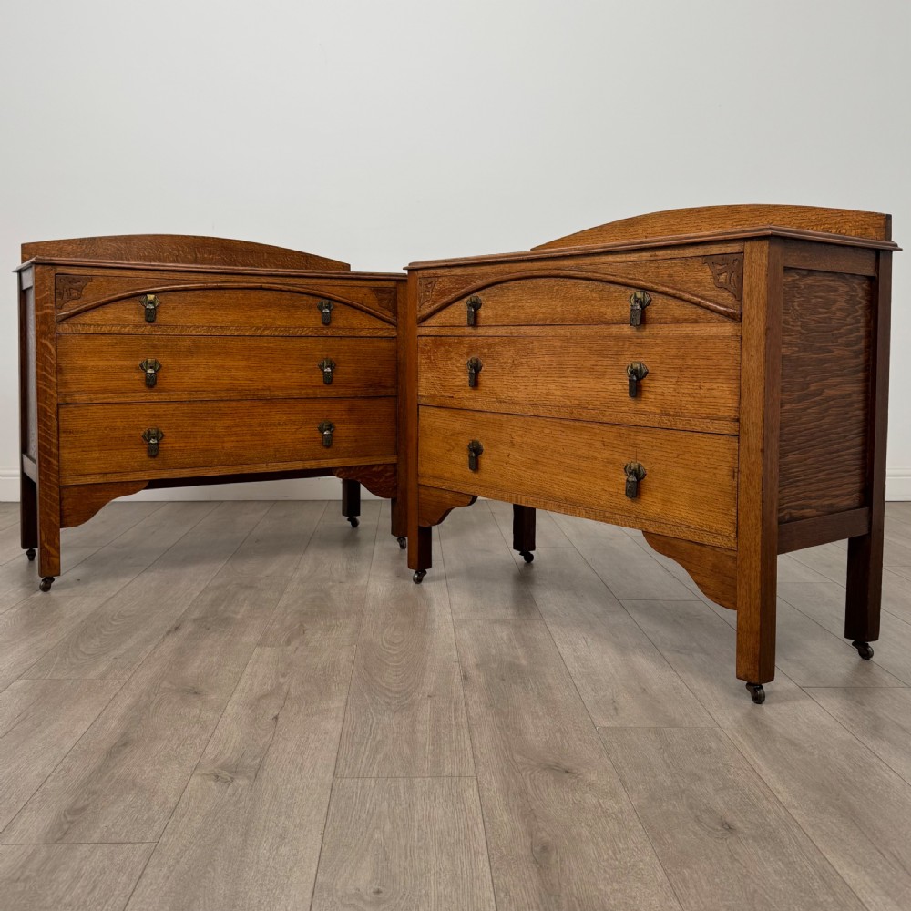 Antique 20th Century Pair Of Oak Chest Of Drawers 