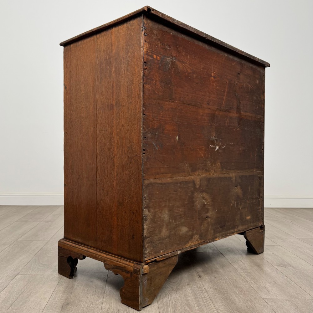 Antique 18th Century Georgian Chest Of Drawers In Oak  View IV
