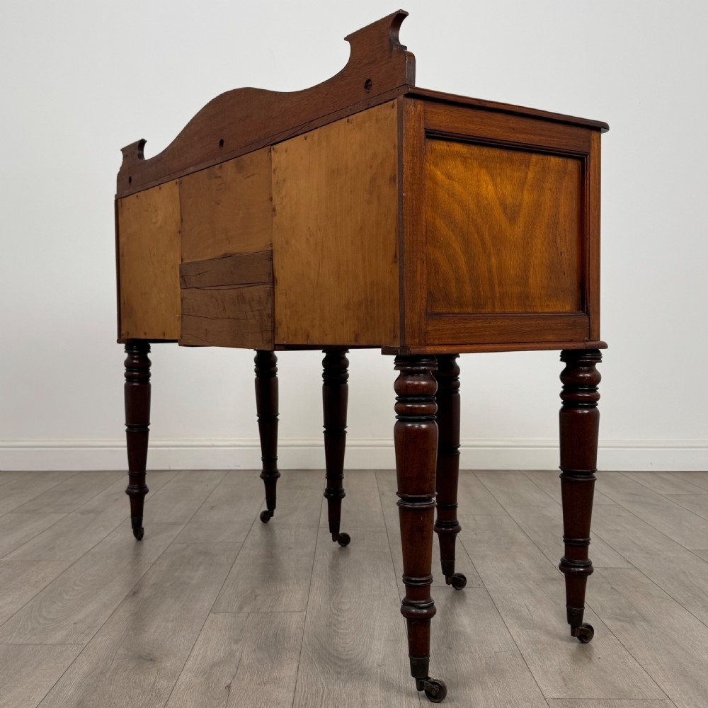 Antique 19th Century Victorian Sideboard In Walnut  View VI